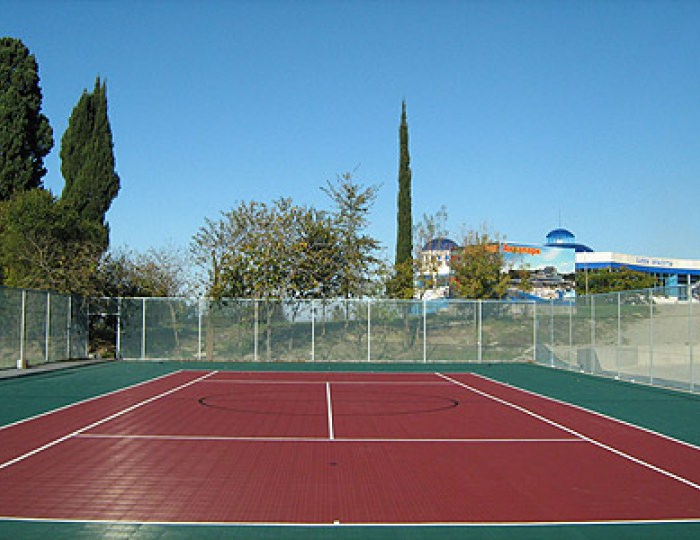 Спортивные площадки - «АкваЛоо» клинический санаторно-курортный комплекс (КСКК)