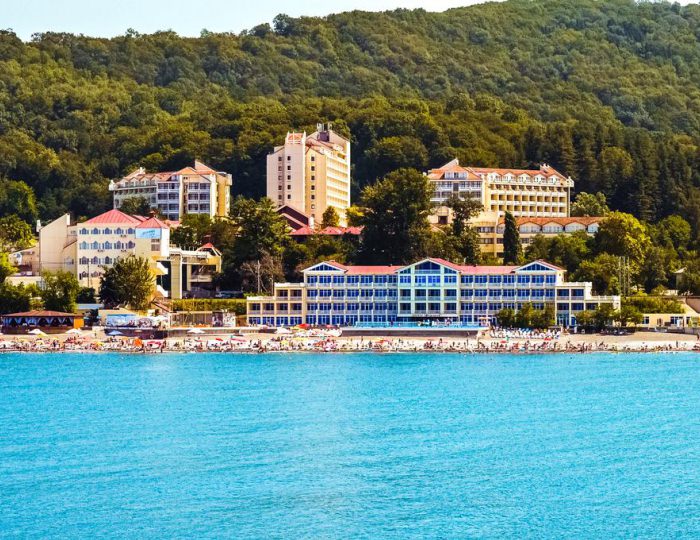 Внешний вид и территория - «АкваЛоо» клинический санаторно-курортный комплекс (КСКК)